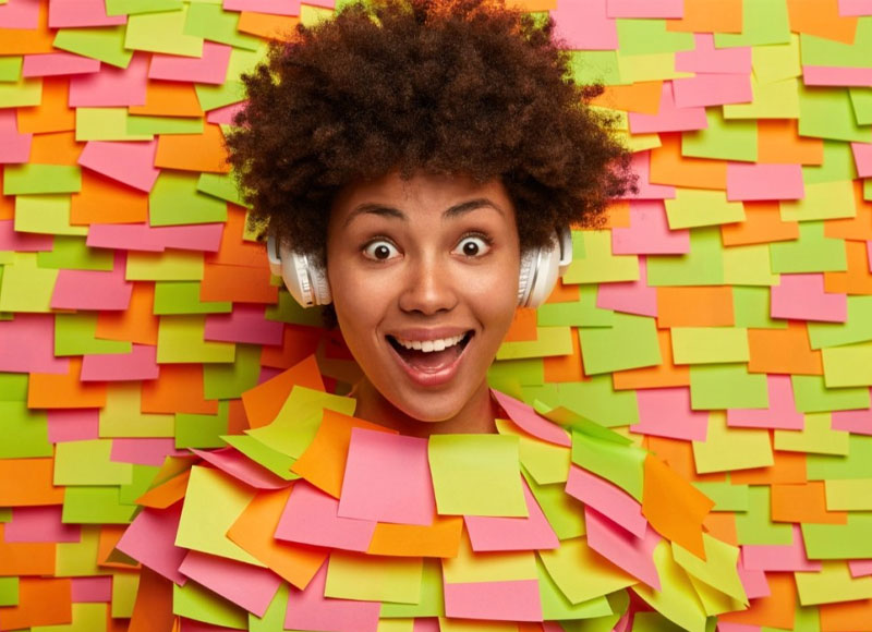چگونه با محتوای ساده مخاطبان بیشتری جذب کنیم؟ | دیاتیس وب